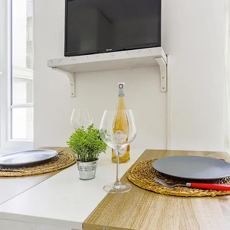 Apartment Studio Le Paga By Interhome *